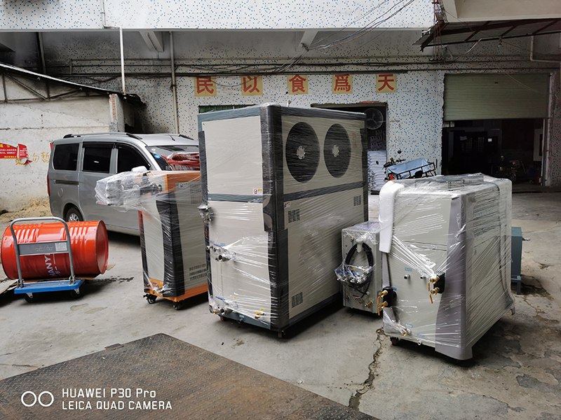 安佛思模溫機(jī)裝貨發(fā)車(chē)！